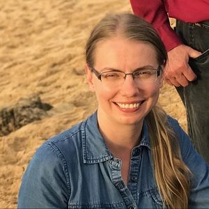 Meet your Posher, Jennifer